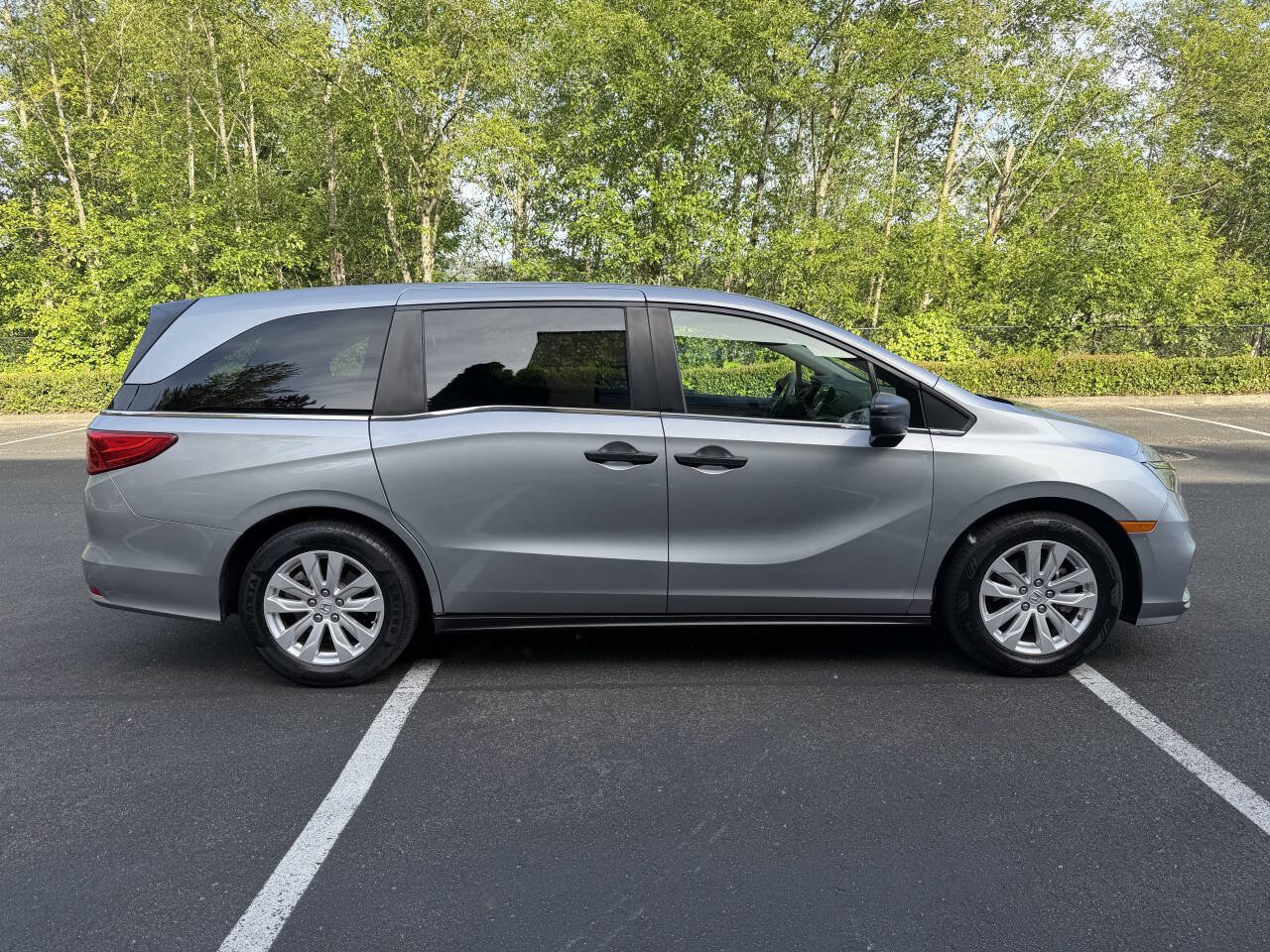 Used 2019 Honda Odyssey LX image 4