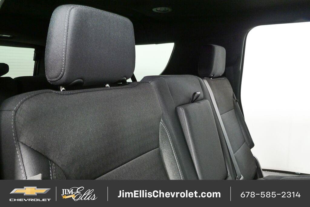 New 2026 Chevrolet Suburban LS RWD image 21