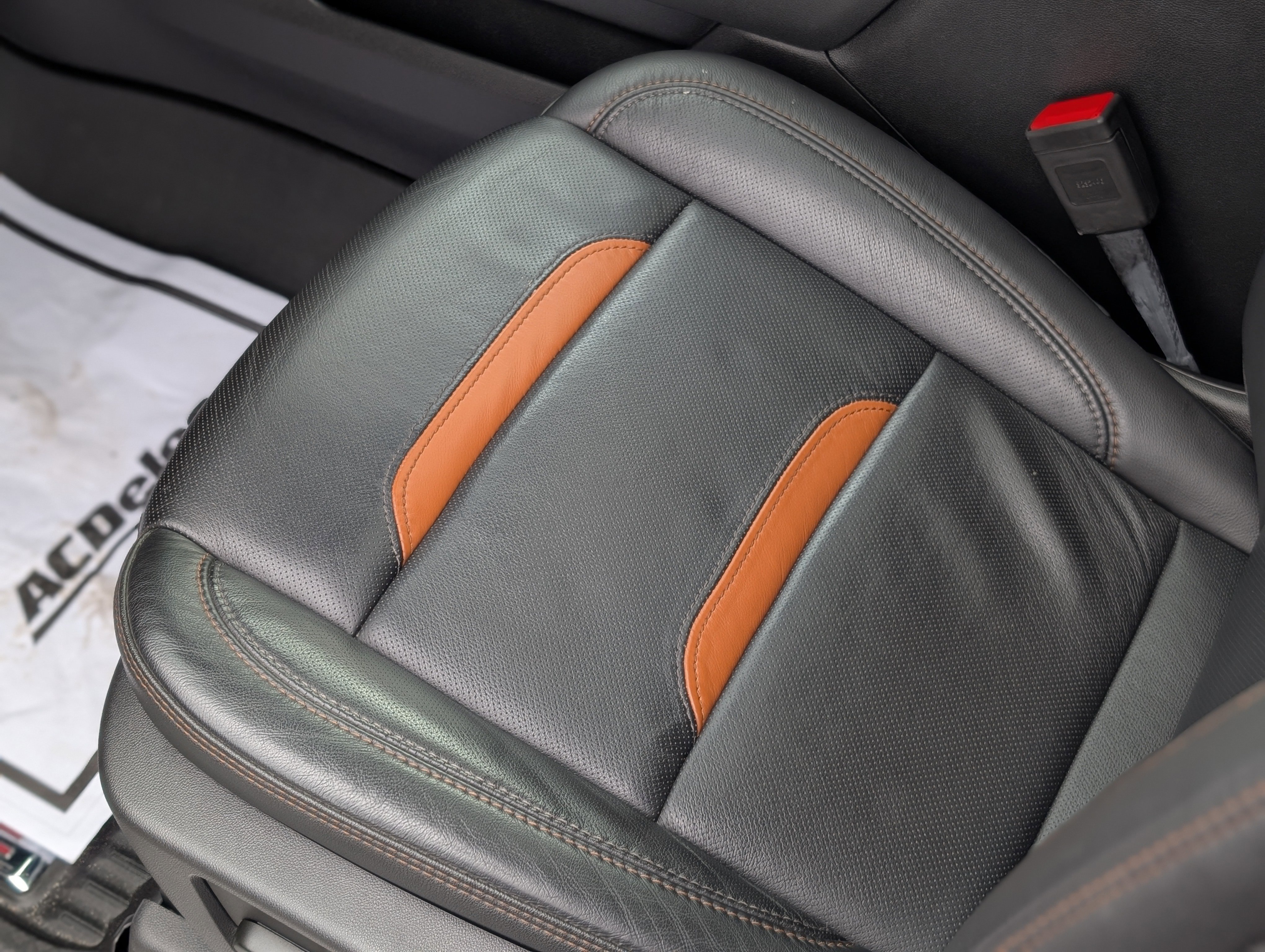 Used 2025 GMC Sierra 2500 AT4 w/ AT4 Premium Plus Package image 38