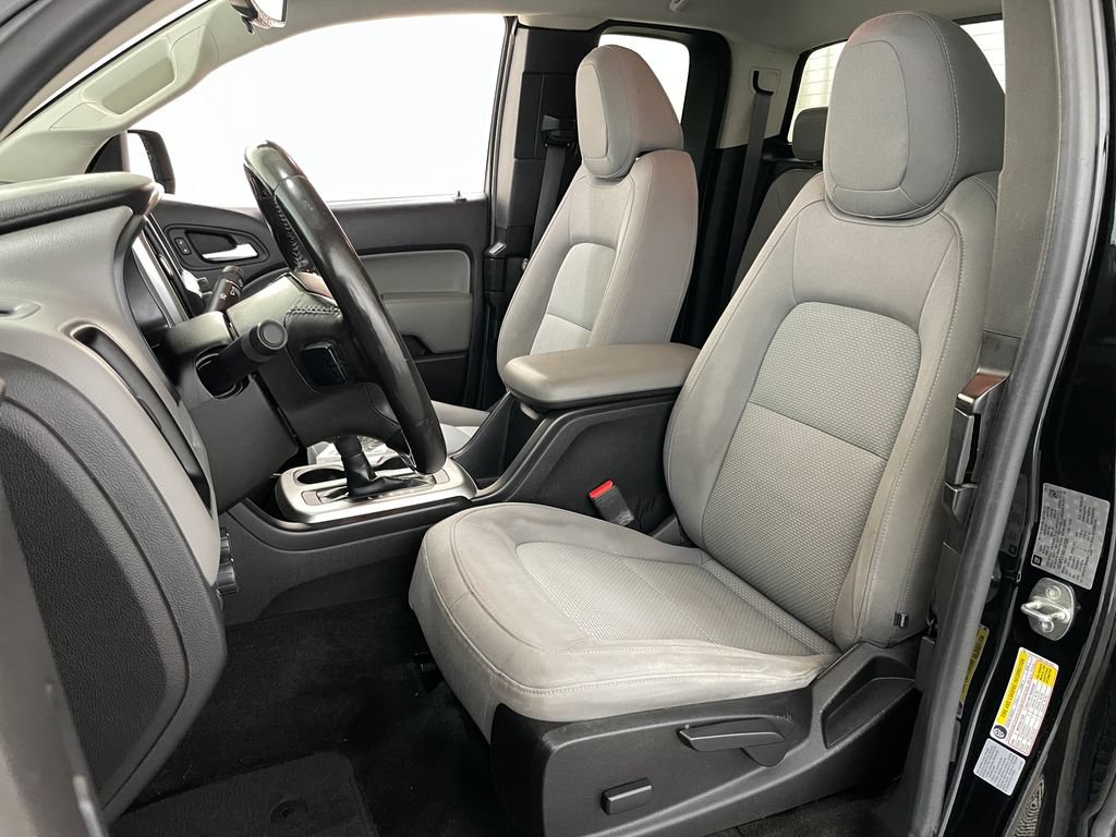 Used 2016 Chevrolet Colorado LT w/ LT Convenience Package AWD/4WD image 21
