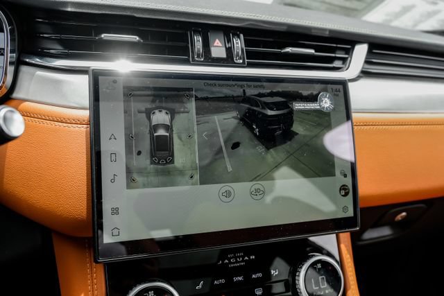 Used 2026 Jaguar F-PACE R-Dynamic S AWD/4WD image 26