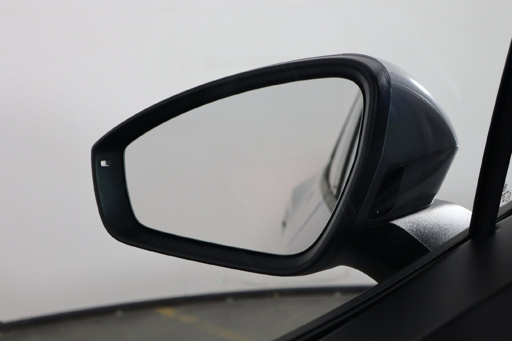 Used 2023 Volkswagen ID.4 S RWD image 41