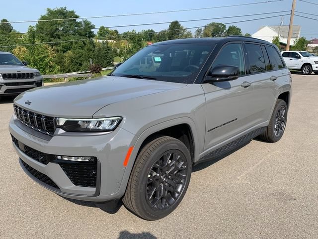 New 2027 Jeep Grand Cherokee Summit AWD/4WD image 10