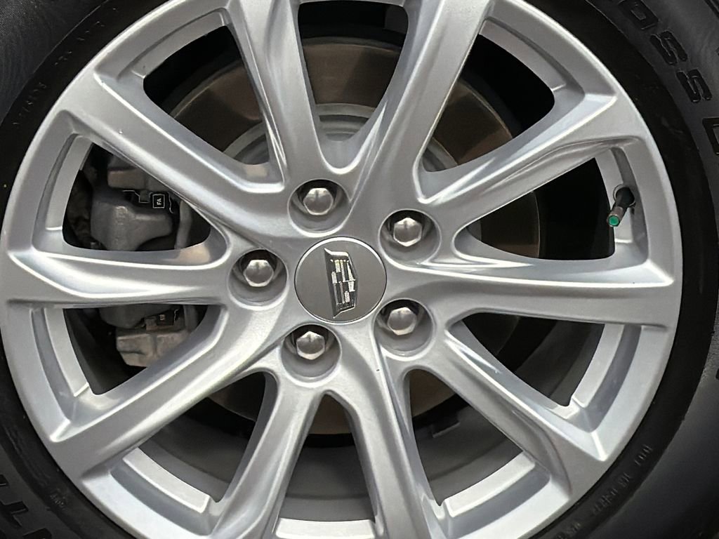 Used 2021 Cadillac XT4 Luxury image 7