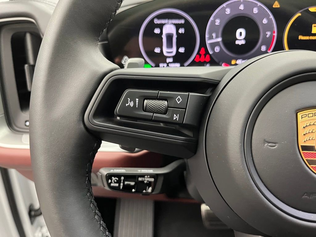 New 2025 Porsche Cayenne S image 13