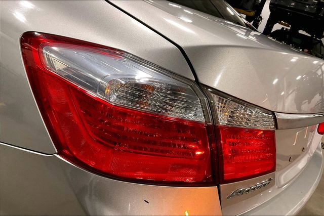 Used 2015 Honda Accord LX image 29