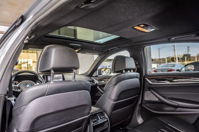 Used 2018 BMW 540i xDrive 540i xDRIVE - M SPORT - NAV - image 40