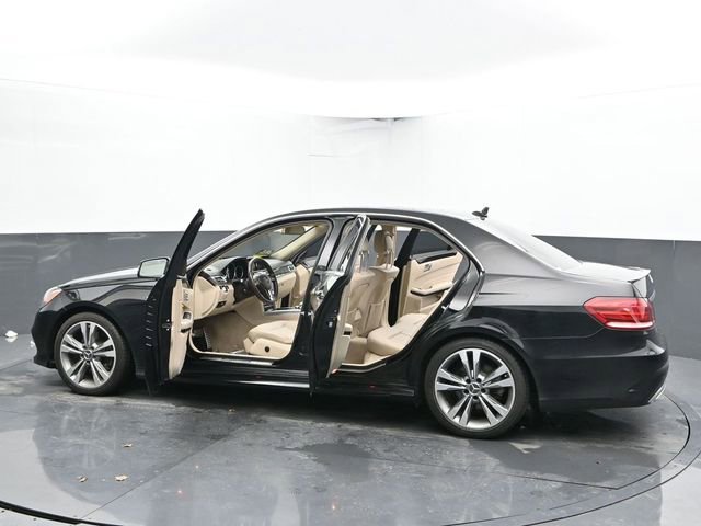 Used 2016 Mercedes-Benz E 350 4MATIC Sedan image 51
