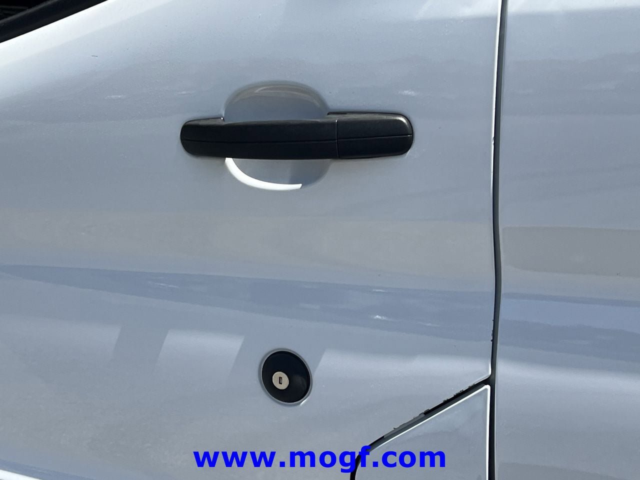 Used 2023 Ford Transit 250 148 High Roof Extended RWD image 28