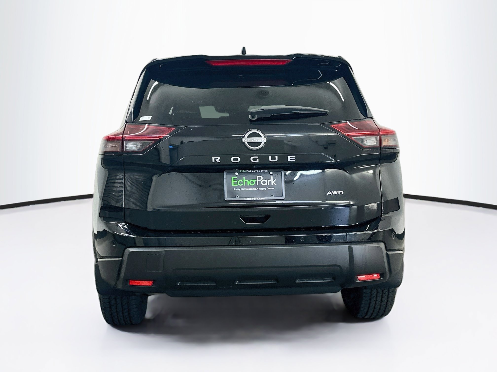 Used 2024 Nissan Rogue S AWD/4WD image 7