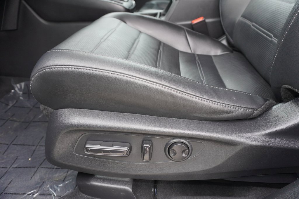 Used 2023 Honda CR-V EX-L image 13