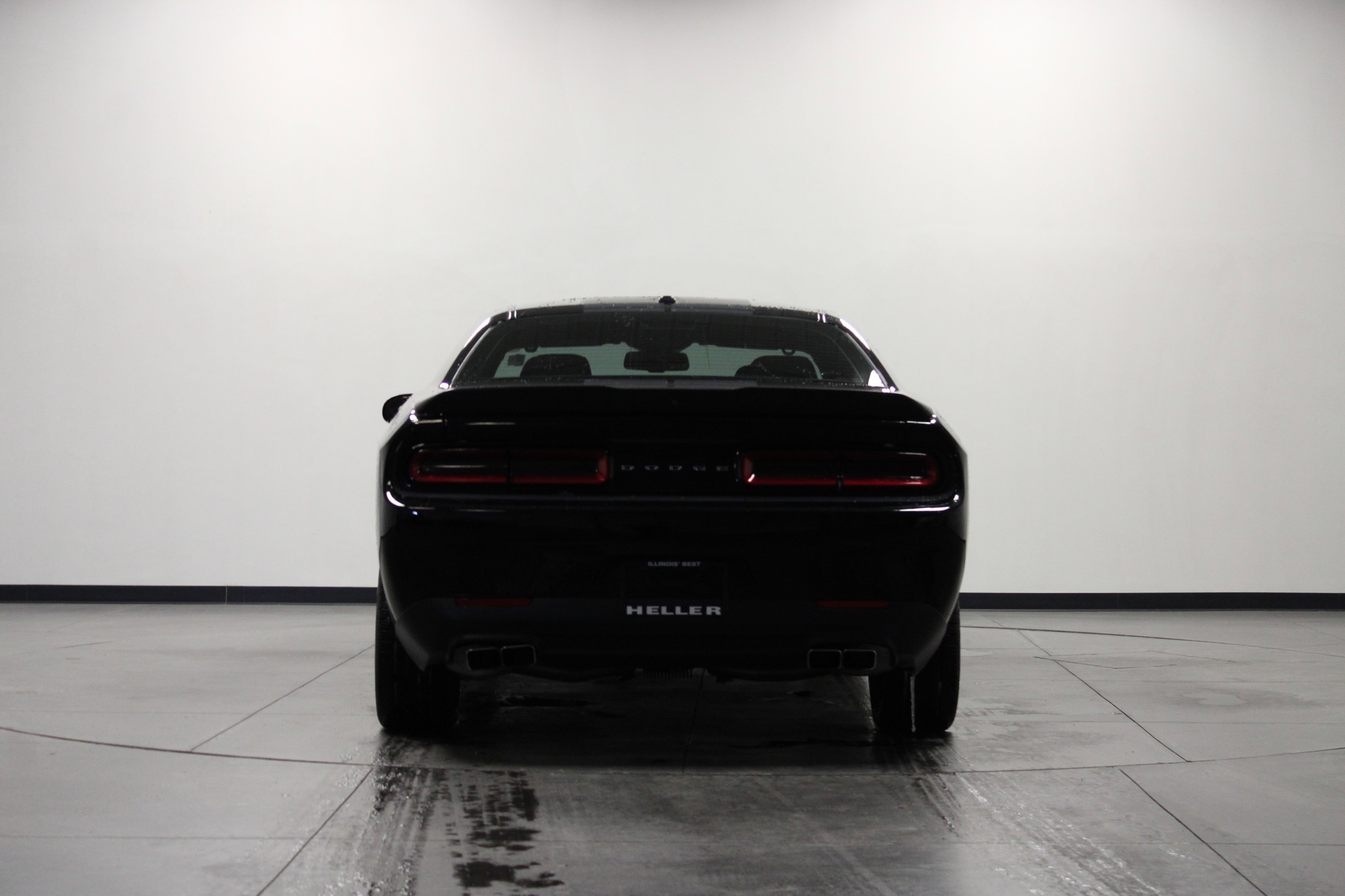 Used 2017 Dodge Challenger R/T w/ Blacktop Package image 5