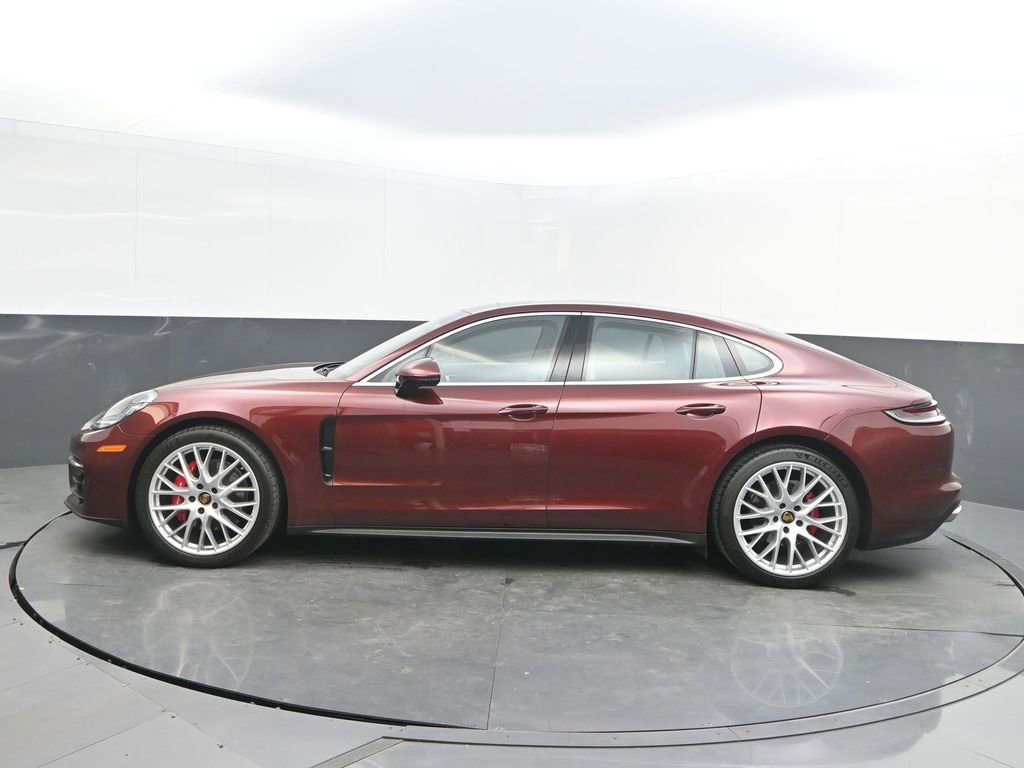 Certified 2022 Porsche Panamera 4S image 2