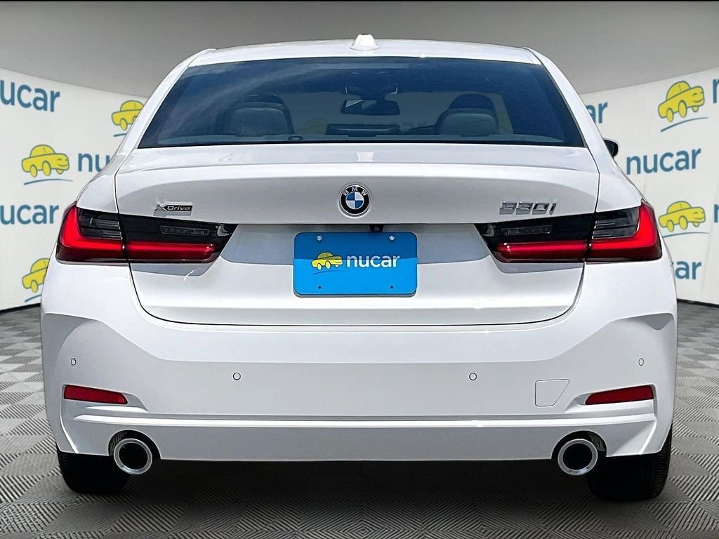 Used 2026 BMW 330i xDrive Sedan AWD/4WD image 5