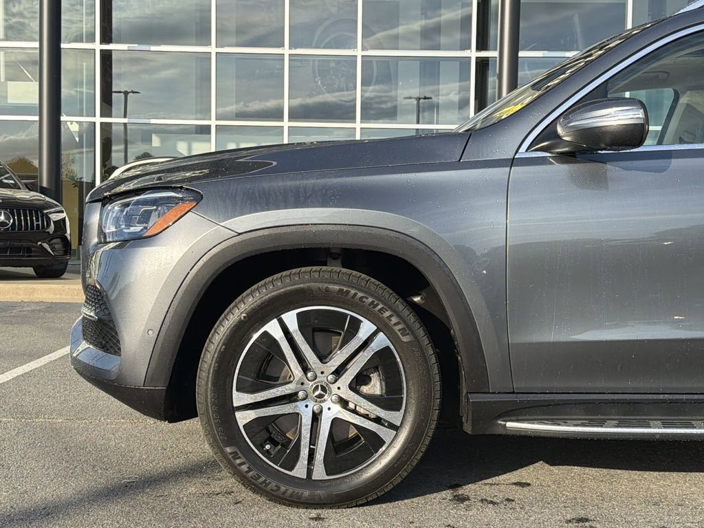 Certified 2022 Mercedes-Benz GLS 450 4MATIC image 9