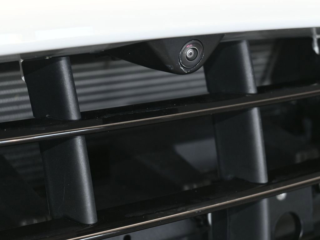 Used 2025 Aston Martin V8 Vantage Coupe image 60