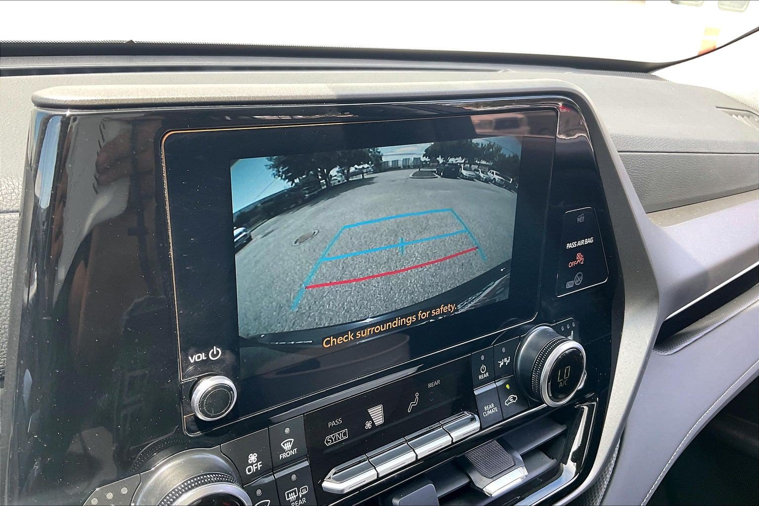 Used 2026 Toyota Highlander XLE AWD/4WD image 26