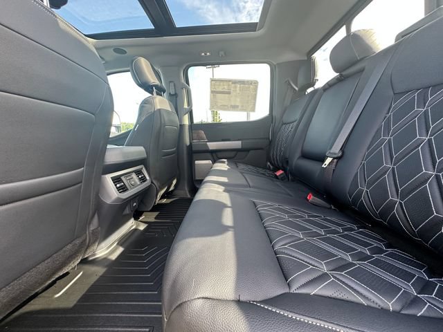 New 2026 Ford F250 Lariat w/ Black Appearance Package AWD/4WD image 21