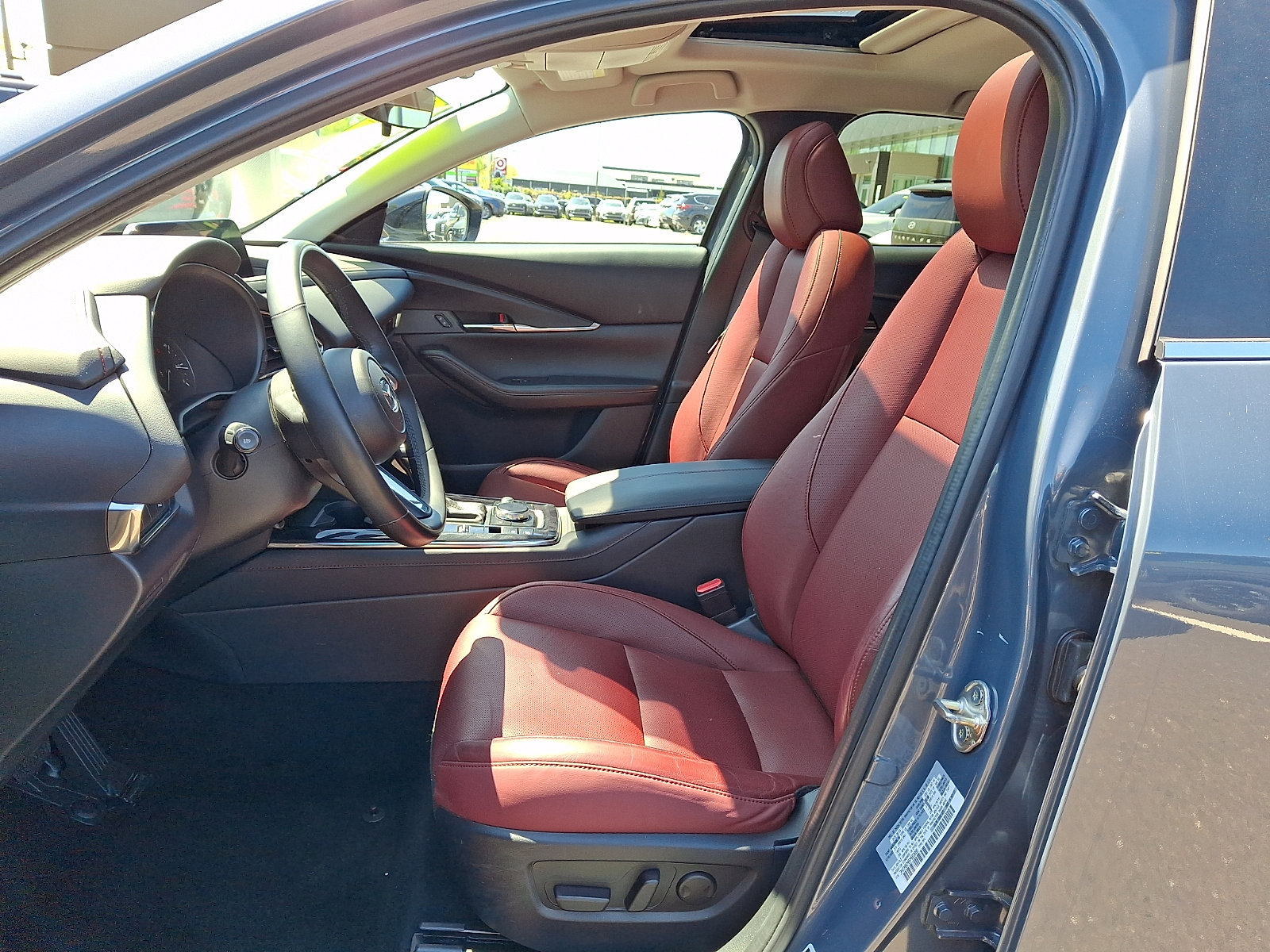 Used 2023 MAZDA CX-30 AWD 2.5 S w/ Preferred Package image 12