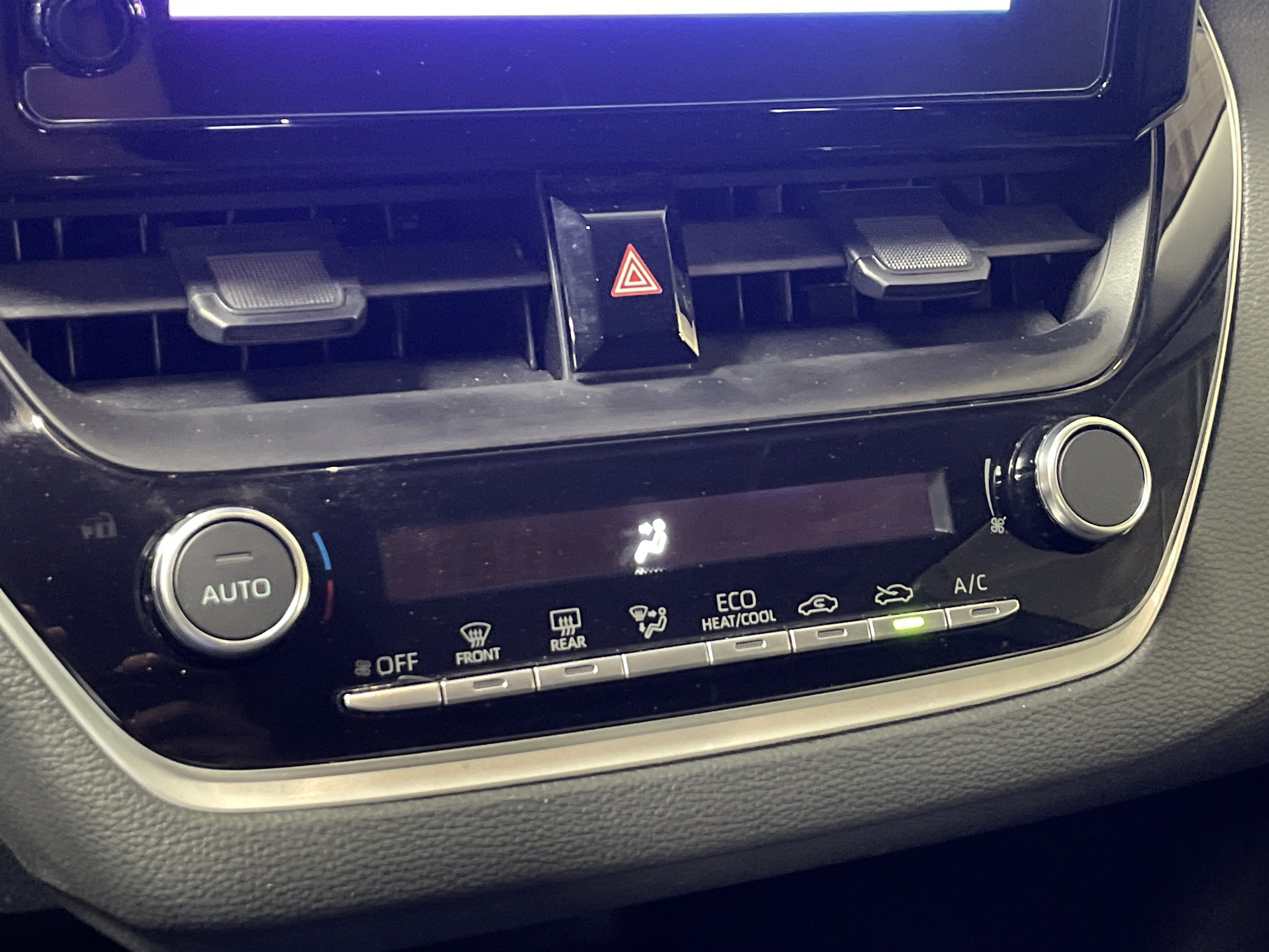 Certified 2025 Toyota Corolla LE FWD image 24