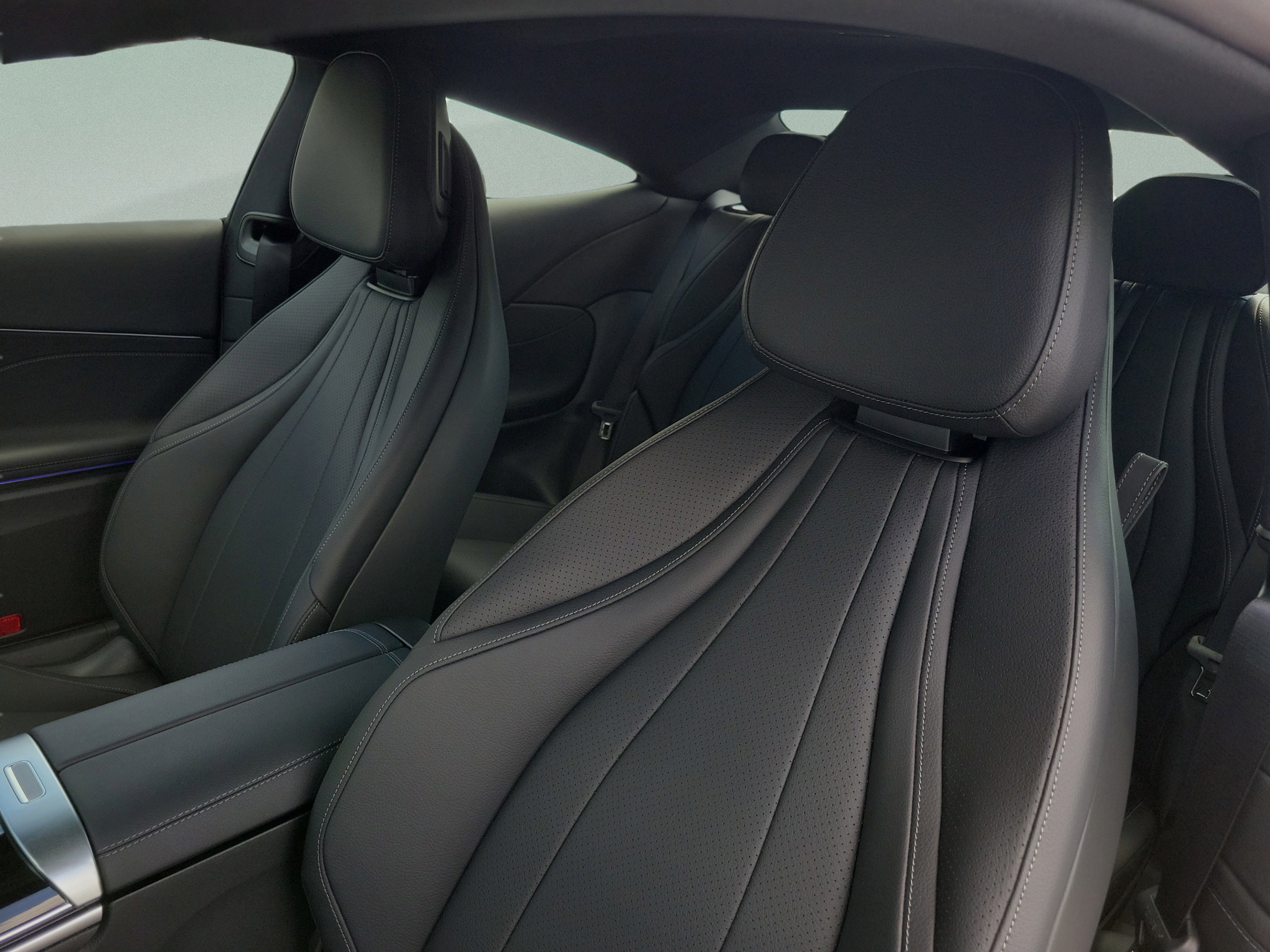 New 2026 Mercedes-Benz CLE 300 4MATIC Coupe image 17