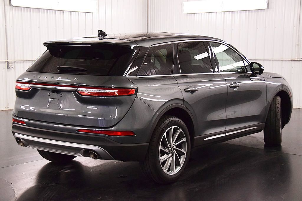 Used 2024 Lincoln Corsair AWD w/ Equipment Group 101A image 7
