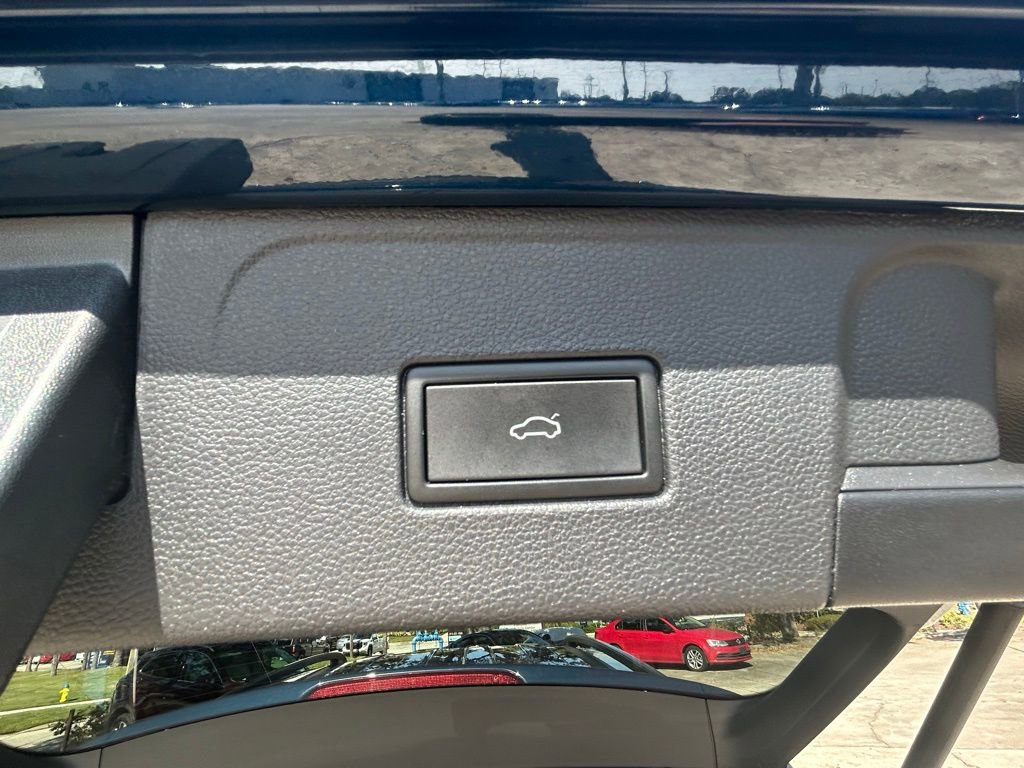 Used 2022 Volkswagen Atlas SE image 47