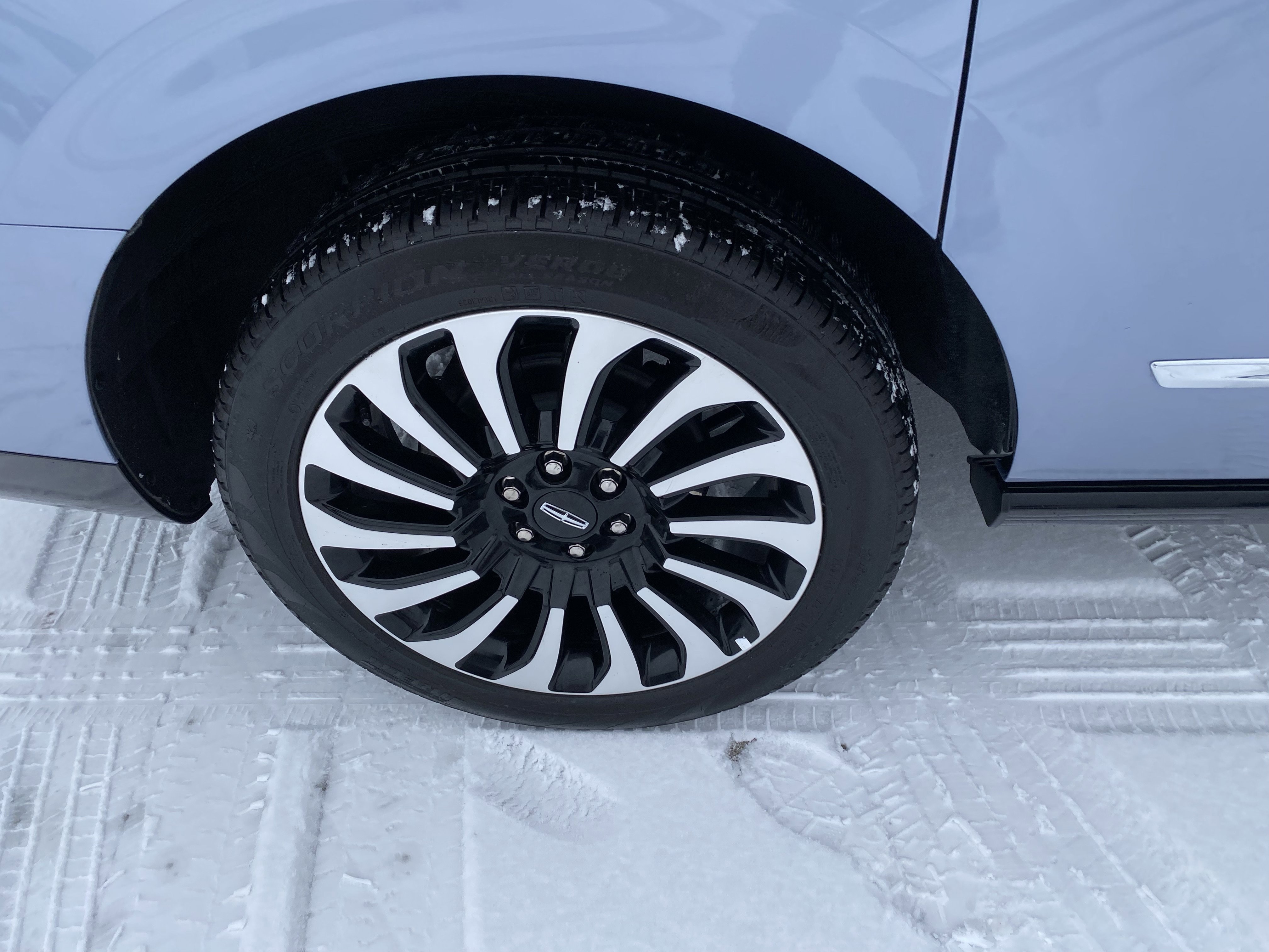 Used 2024 Lincoln Navigator L Black Label AWD/4WD image 5