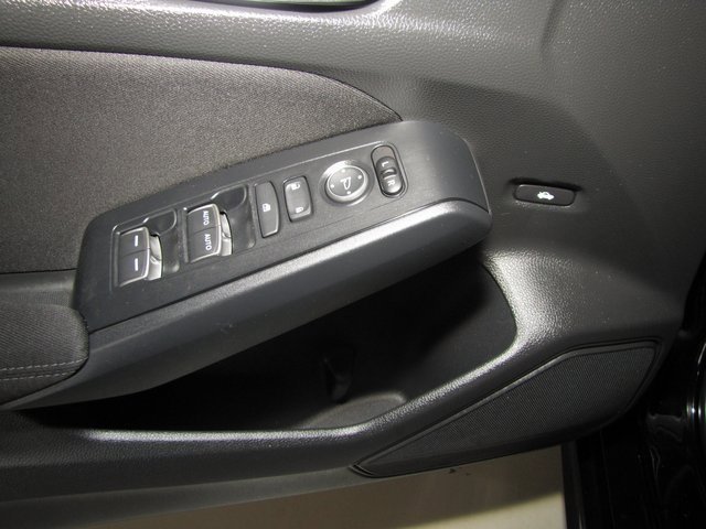 Certified 2025 Honda Civic LX image 10
