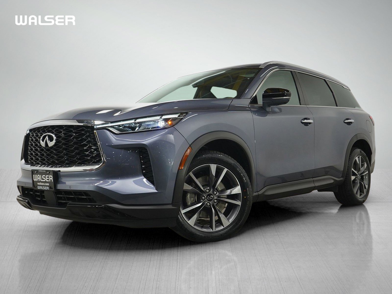 Used 2024 INFINITI QX60 Luxe AWD/4WD image 1