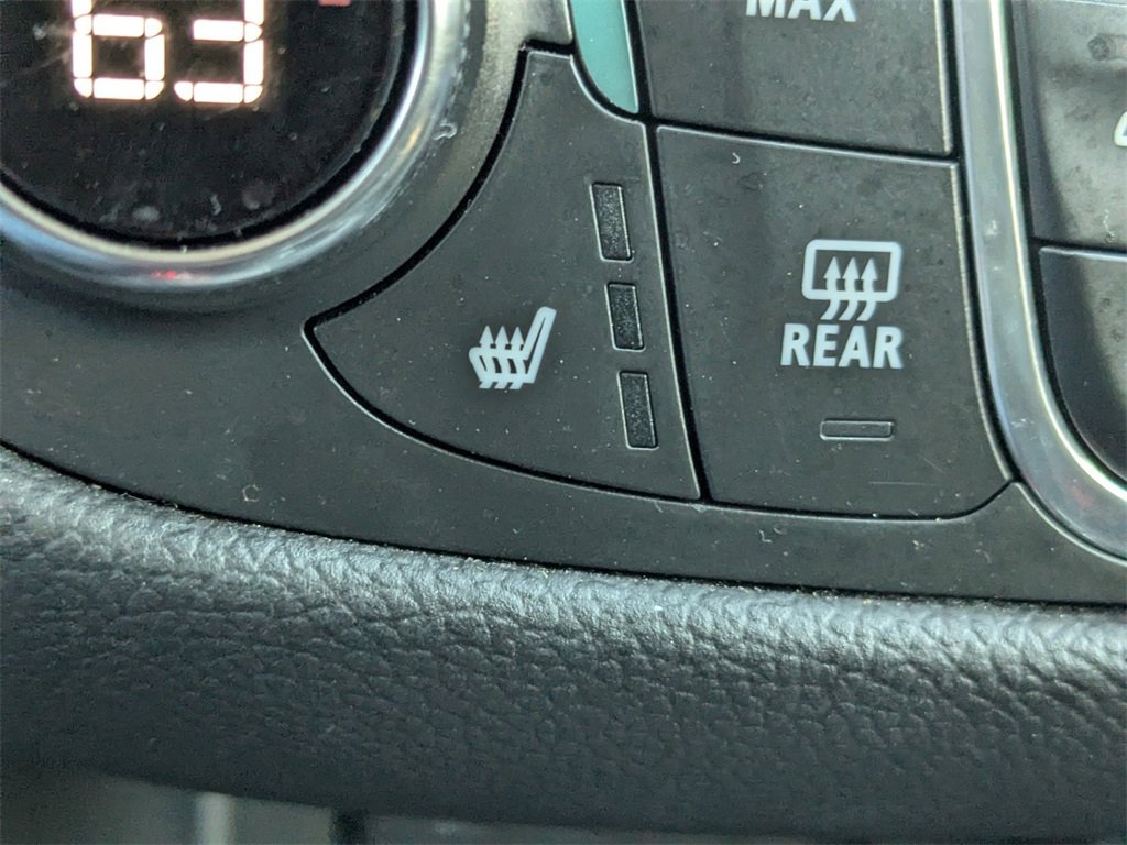 Used 2024 Chevrolet Equinox LT image 21