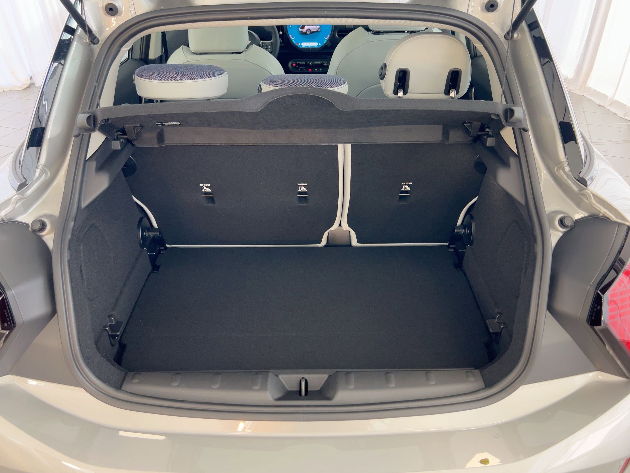 New 2026 MINI Cooper 4-Door Hardtop FWD image 33