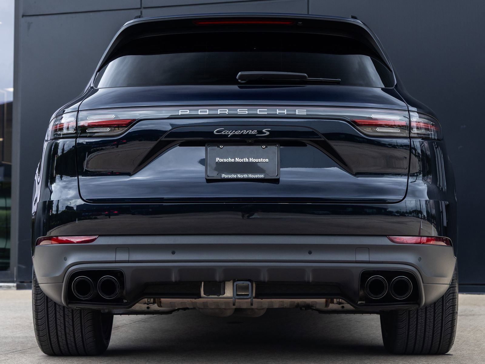 Certified 2023 Porsche Cayenne S Platinum image 10
