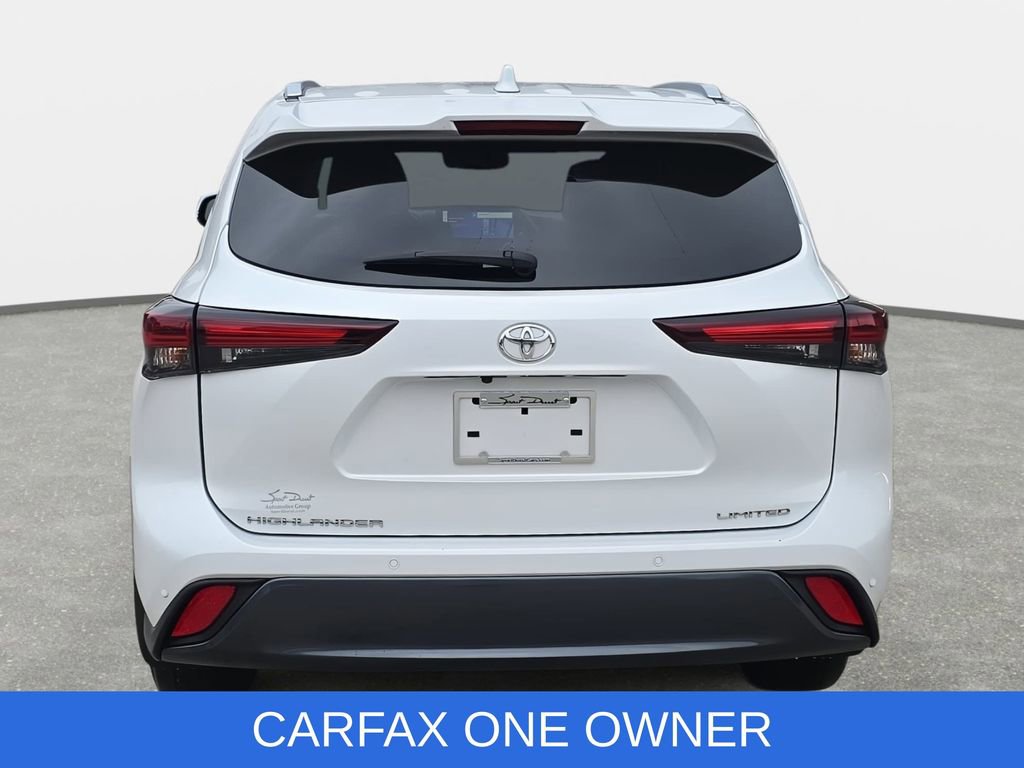 Used 2024 Toyota Highlander Limited image 6