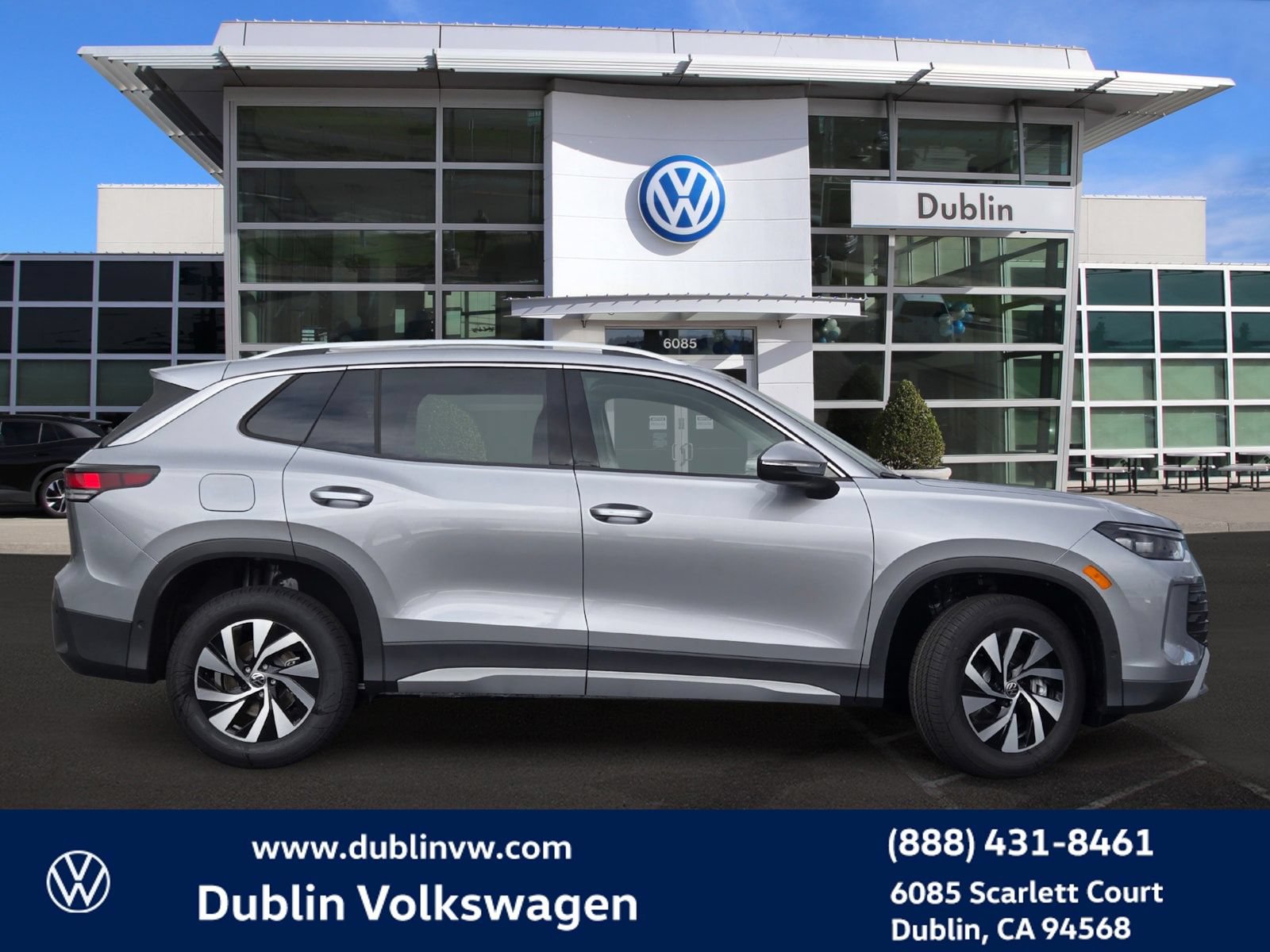 New 2026 Volkswagen Tiguan S AWD/4WD image 3