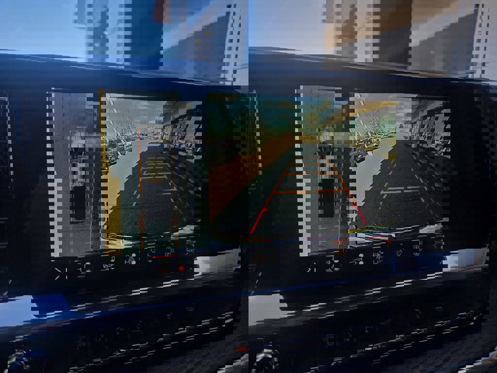 New 2026 GMC Sierra 3500 SLT w/ SLT Premium Package image 24