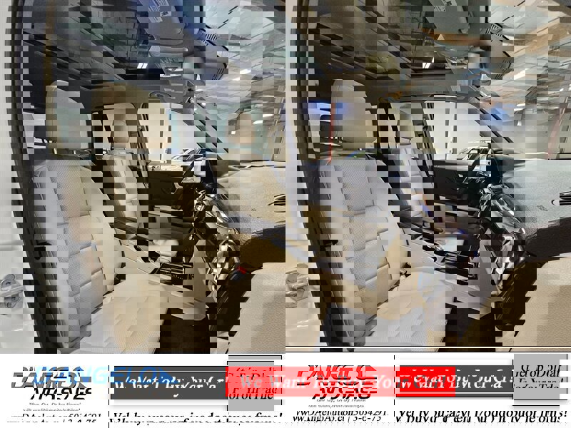 Used 2015 Mercedes-Benz GLK 250 BlueTEC 4MATIC image 24