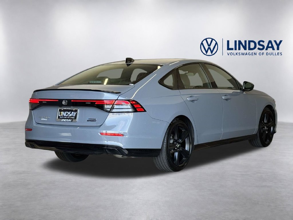 Used 2023 Honda Accord Sport image 6
