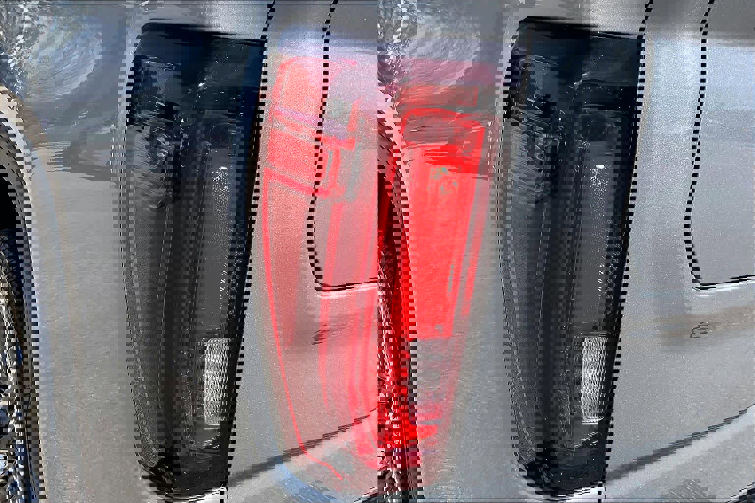 Used 2025 GMC Sierra 1500 Denali Ultimate image 29