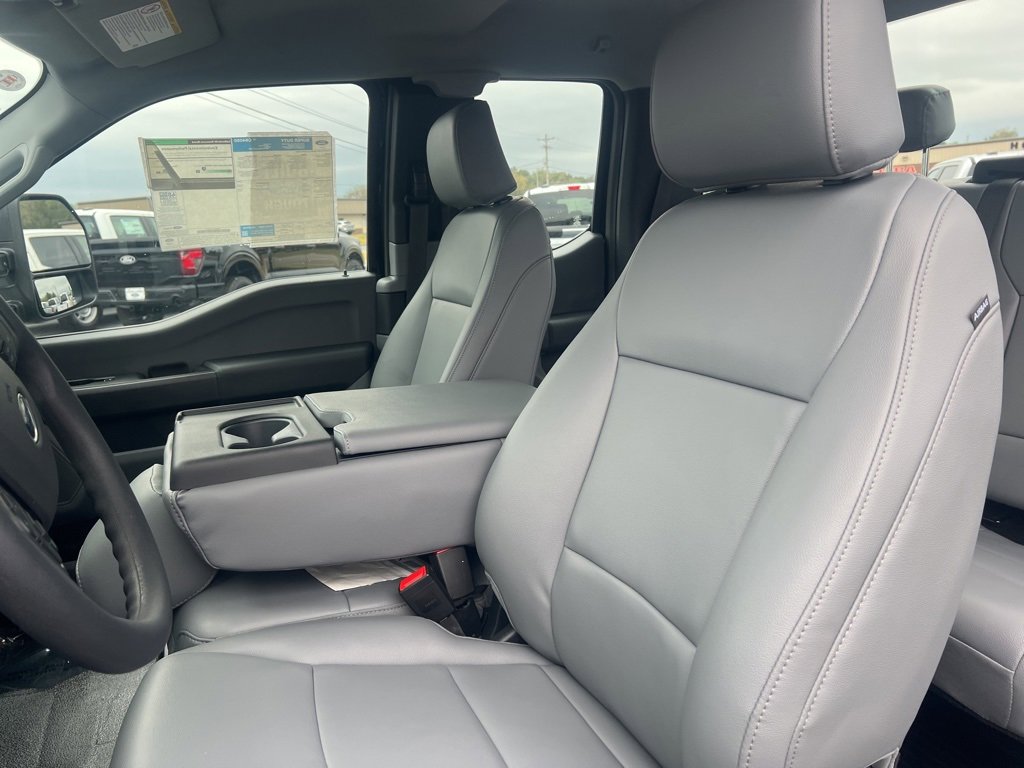 New 2026 Ford F250 XL image 20