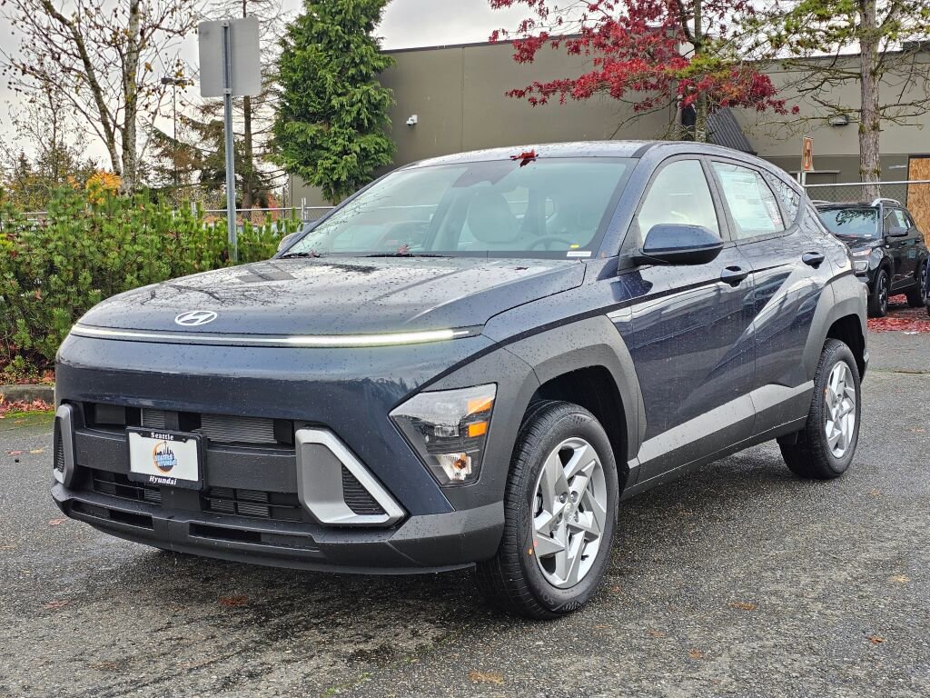 New 2026 Hyundai Kona SE image 3