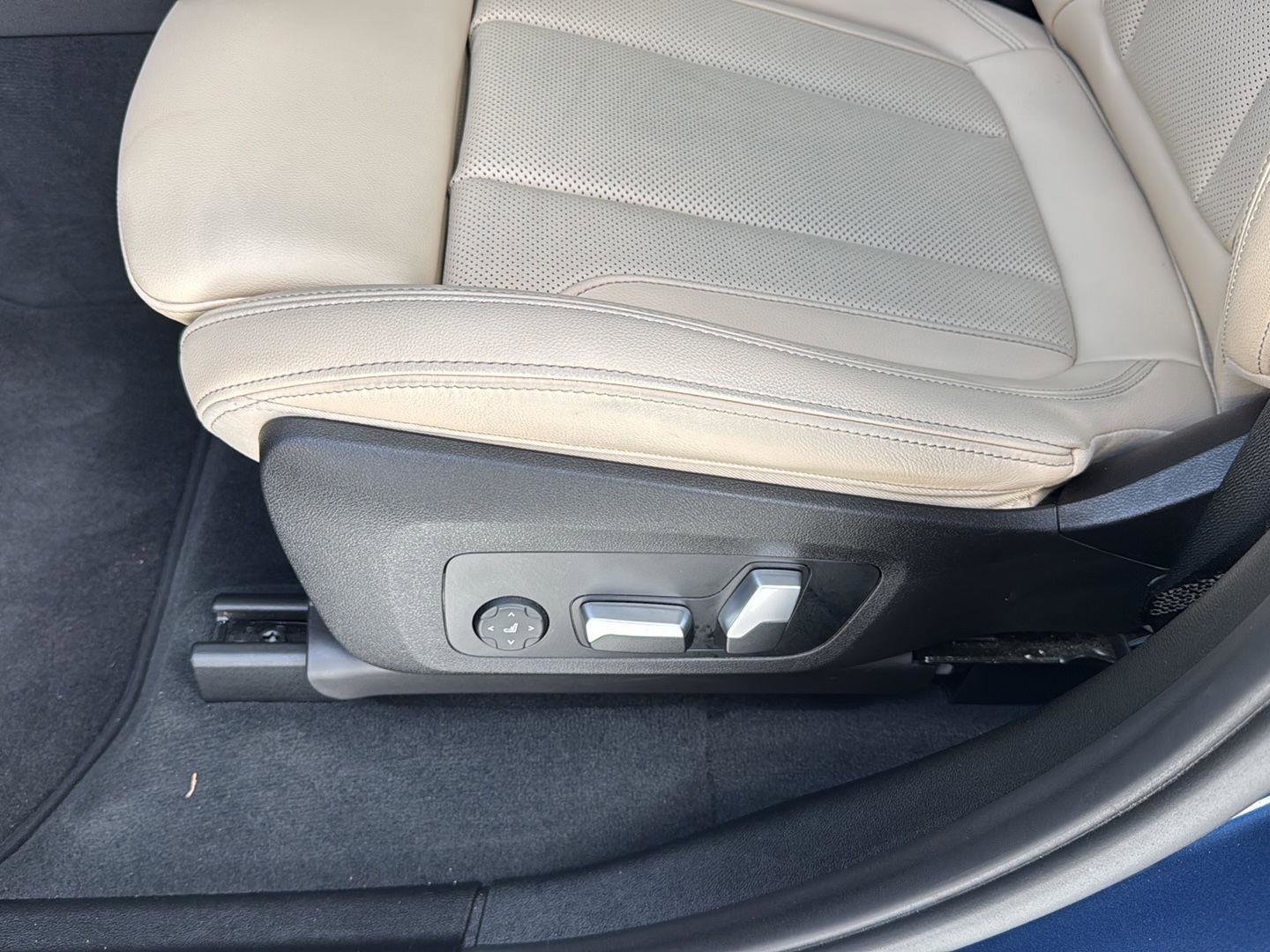 Certified 2023 BMW X3 sDrive30i w/ Premium Package image 30