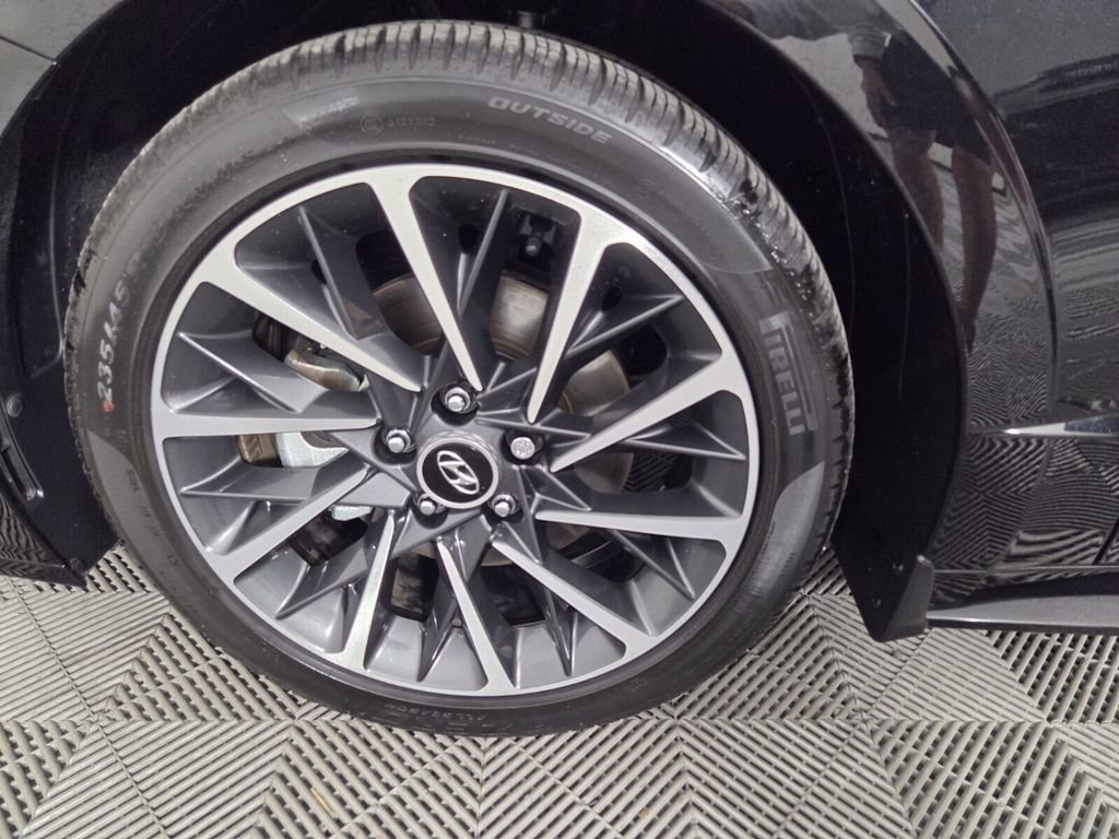 Used 2023 Hyundai Sonata Limited FWD image 10