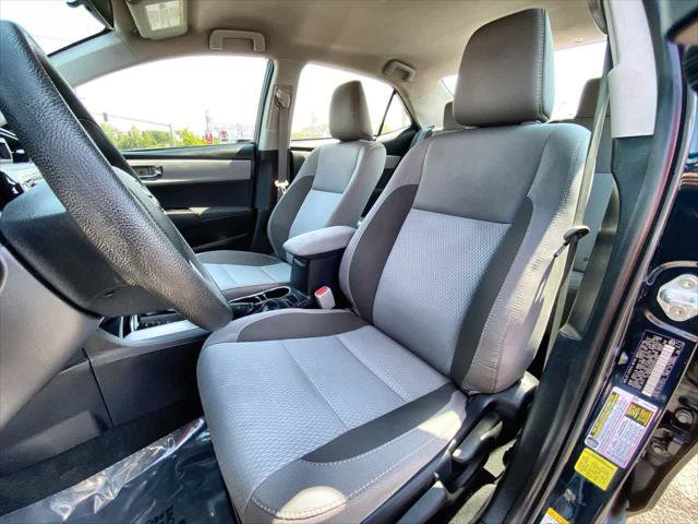 Certified 2017 Toyota Corolla LE FWD image 11