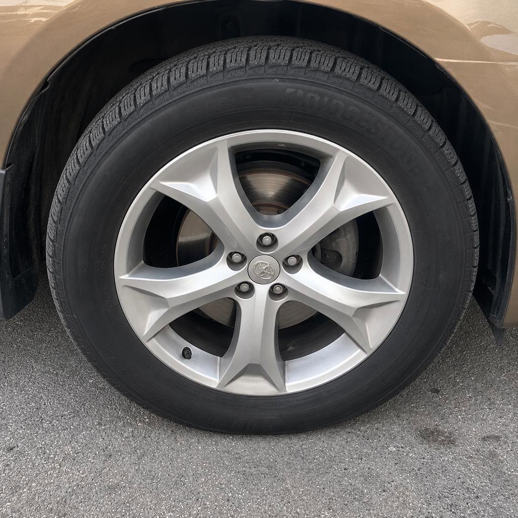 Used 2009 Toyota Venza FWD image 3
