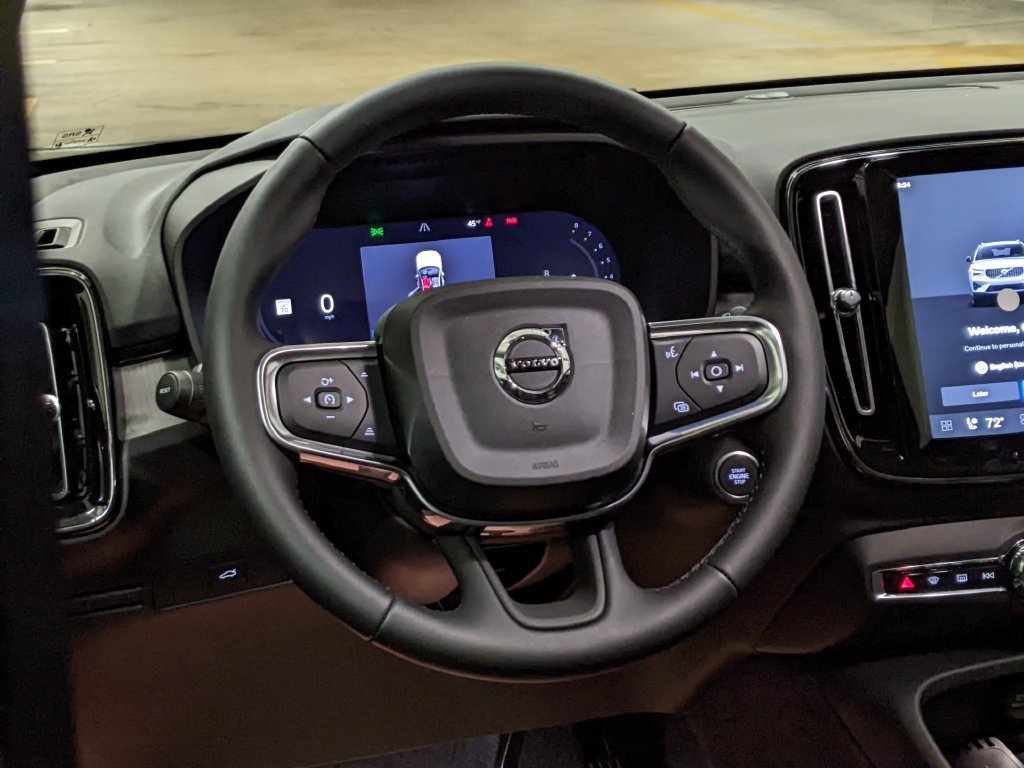 New 2026 Volvo XC40 B5 Core w/ Protection Package Premier AWD/4WD image 15