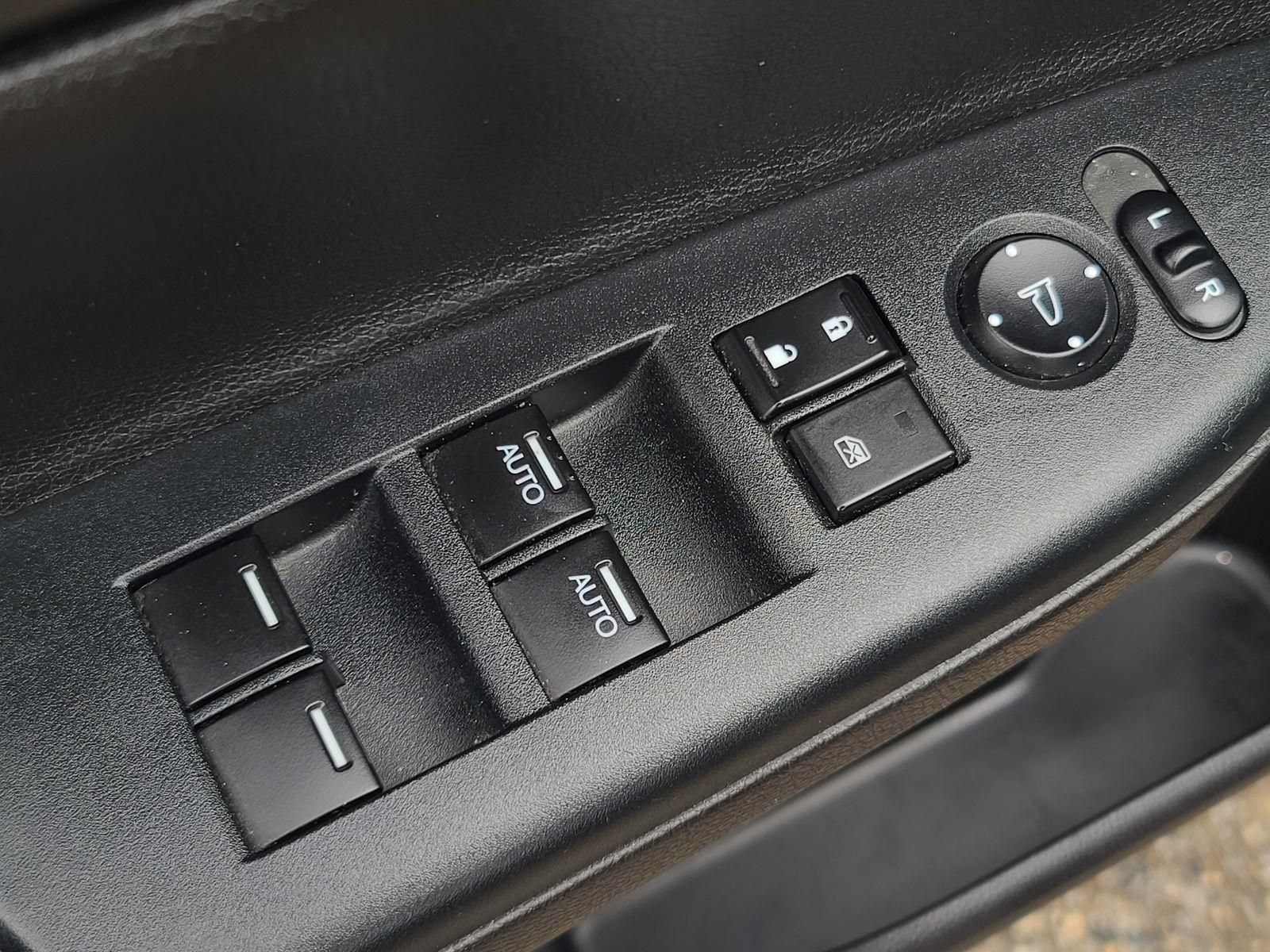 Used 2015 Honda Accord EX-L image 13