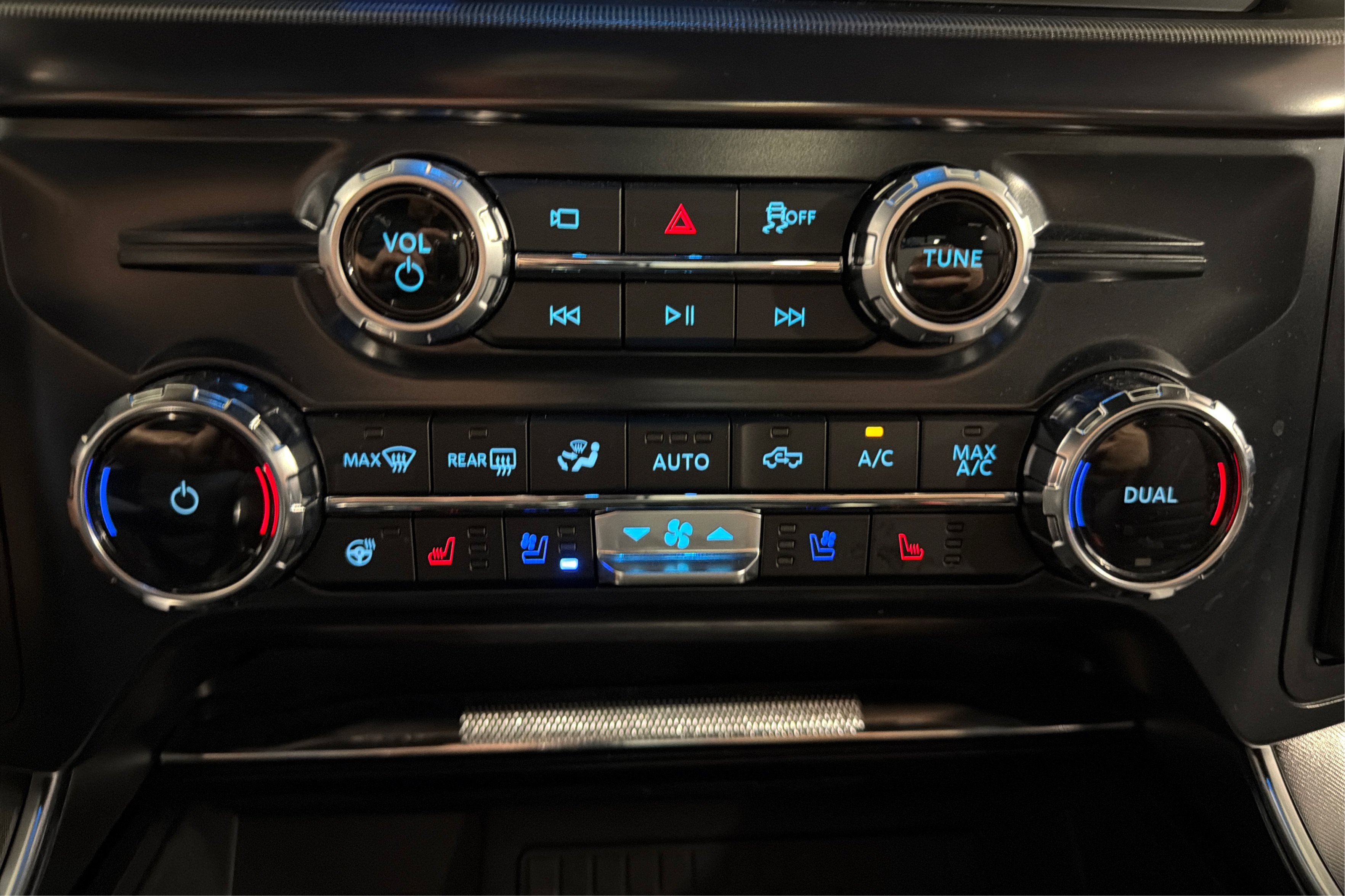 Used 2026 Ford F150 Platinum w/ Equipment Group 702A High AWD/4WD image 35