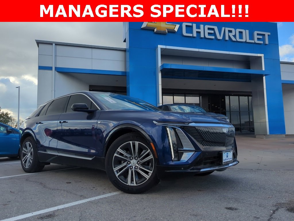 Used 2024 Cadillac Lyriq Luxury