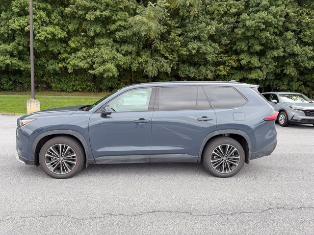 Used 2025 Toyota Grand Highlander AWD Hybrid image 4